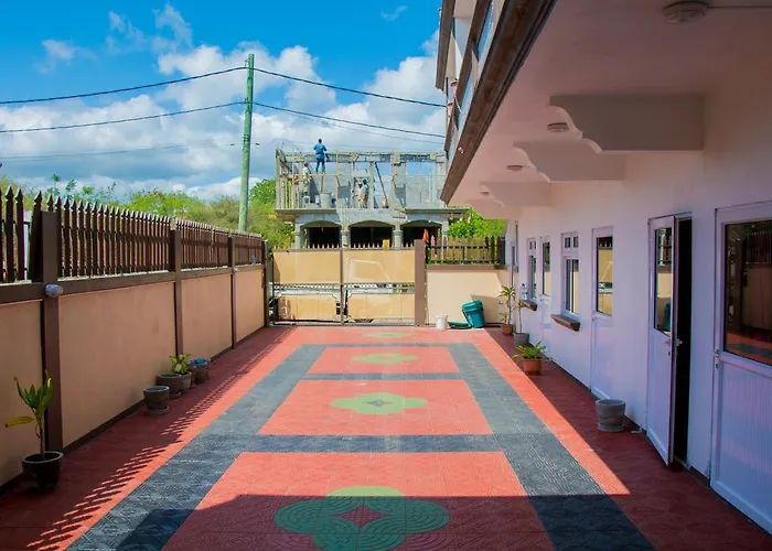 Sunshine Villa
